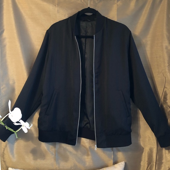 Chic bomber jacket - Picture 4 of 10